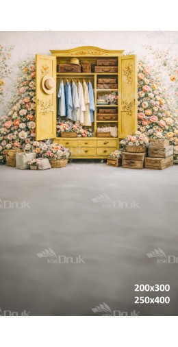 Tło fotograficzne „Żółta garderoba wśród pastelowych kwiatów” | E845